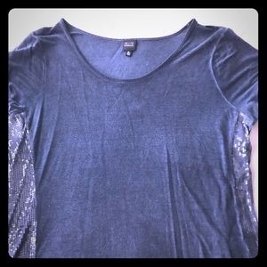 Sequin embellished t shirt